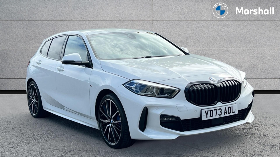 BMW 1 SERIES