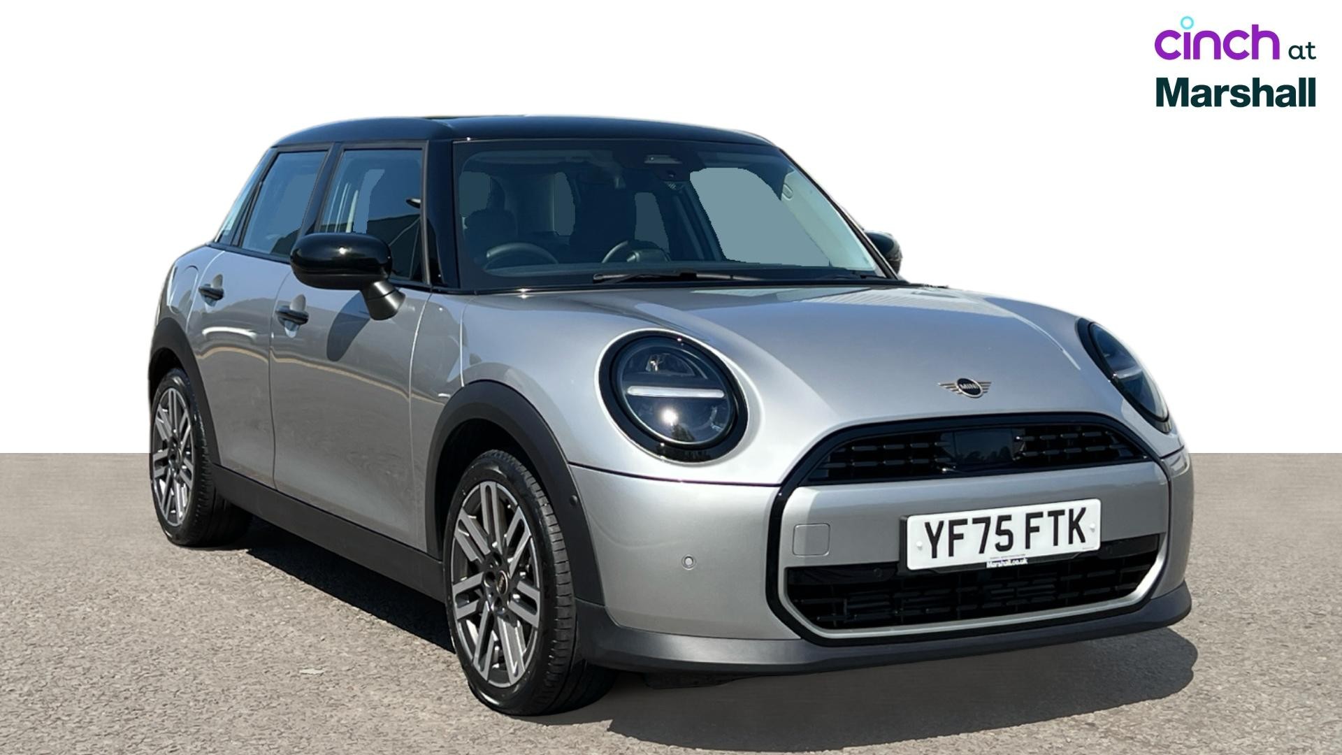 MINI Hatchback listing photo