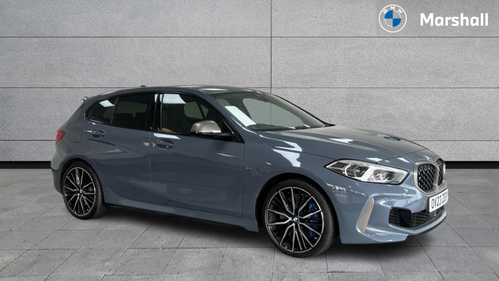 BMW 1 SERIES