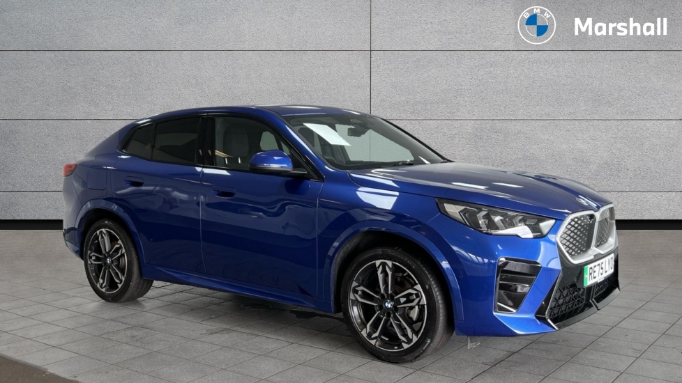BMW IX2