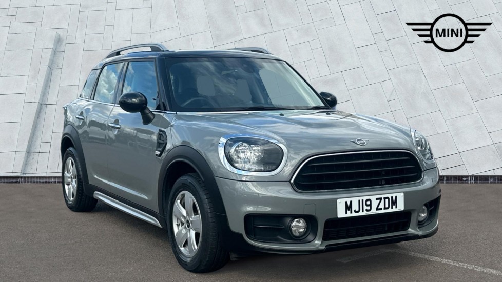 2019 MINI COUNTRYMAN