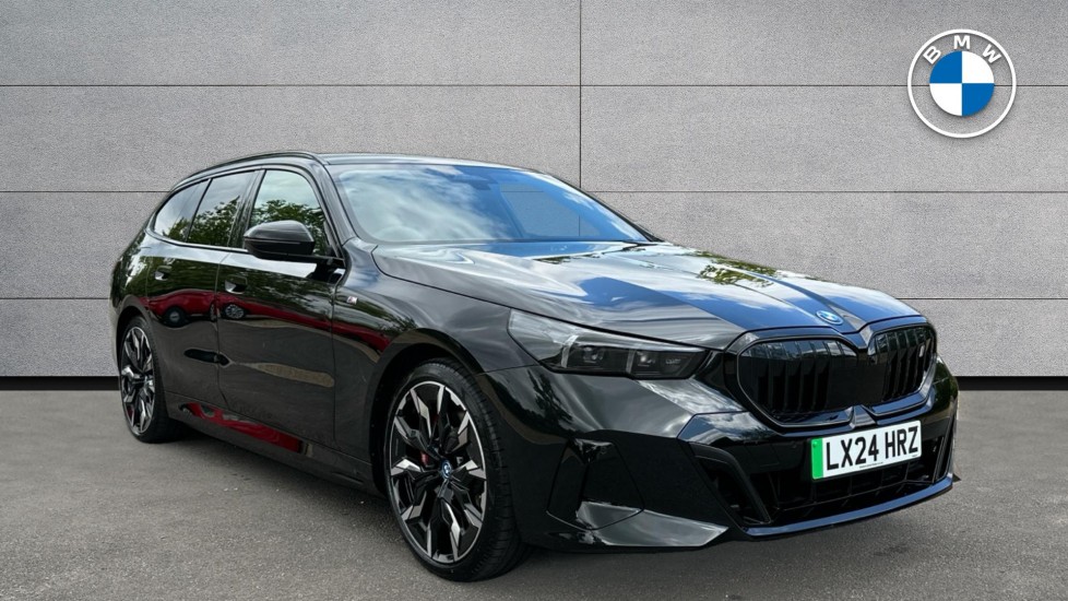 Details for a 2024 BMW i5 40 touring