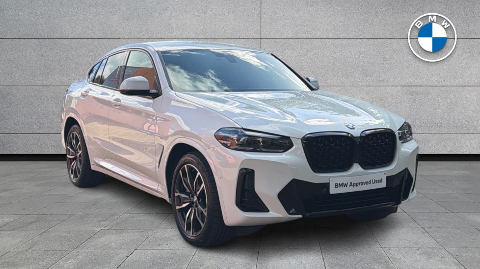 2022 BMW X4
