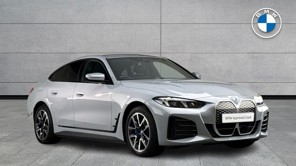 2025 BMW i4