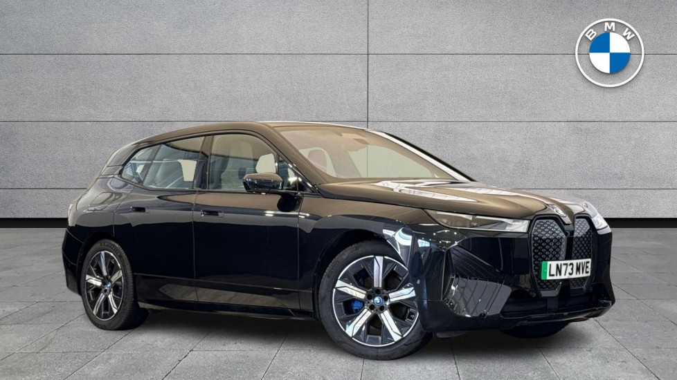 2023 BMW iX