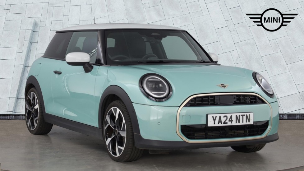 2024 MINI COOPER