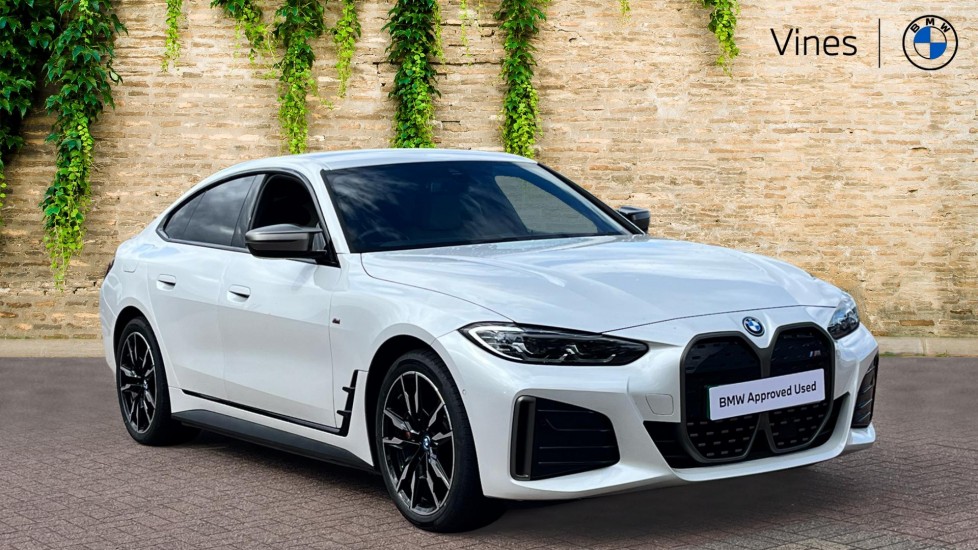 2022 BMW i4