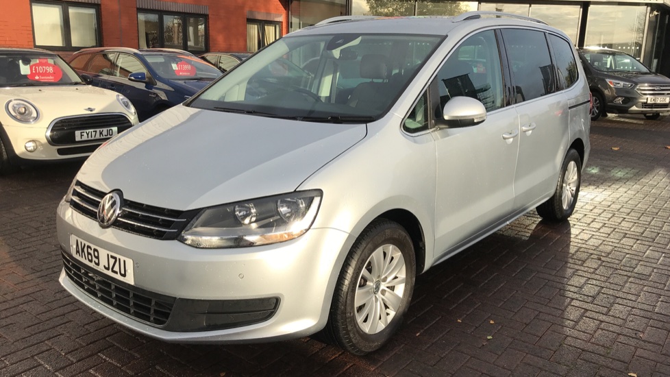 Volkswagen Sharan 2 0 Tdi Cr Bluemotion Tech 150 Se Nav Dsg 7 Seats Ak69jzu