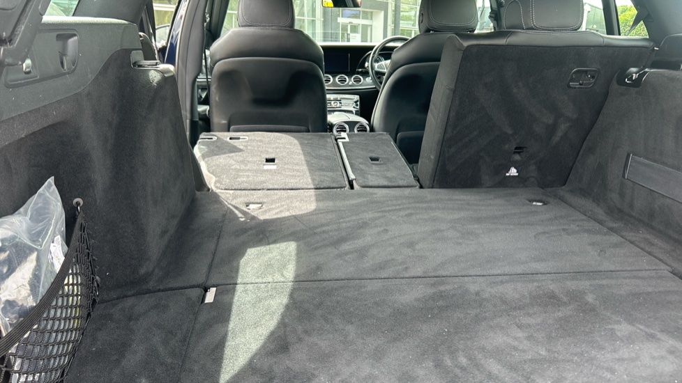 Mercedes-Benz E-Class E220d AMG Line 5dr 9G-Tronic Diesel Estate - Image 36