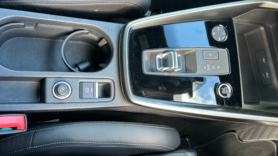 Audi A3 35 TFSI Edition 1 4dr Petrol Saloon - Image 28