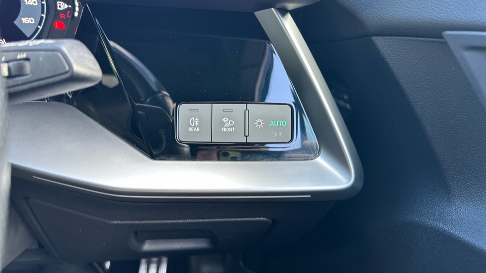 Audi A3 35 TFSI Edition 1 4dr Petrol Saloon - Image 38