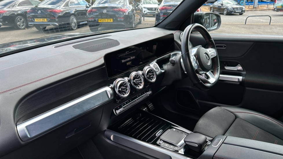 Mercedes-Benz Eqb 300 4M 168kW AMG Line Premium 66.5kWh 5dr Auto Electric Estate - Image 9