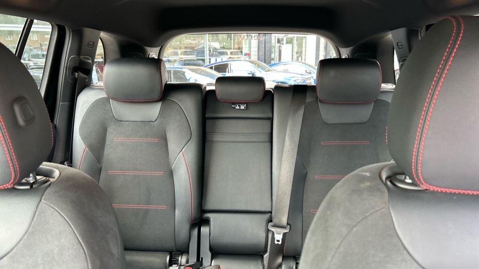 Mercedes-Benz Eqb 300 4M 168kW AMG Line Premium 66.5kWh 5dr Auto Electric Estate - Image 15