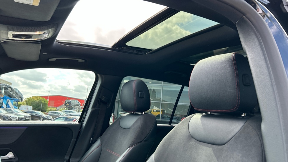 Mercedes-Benz Eqb 300 4M 168kW AMG Line Premium 66.5kWh 5dr Auto Electric Estate - Image 39