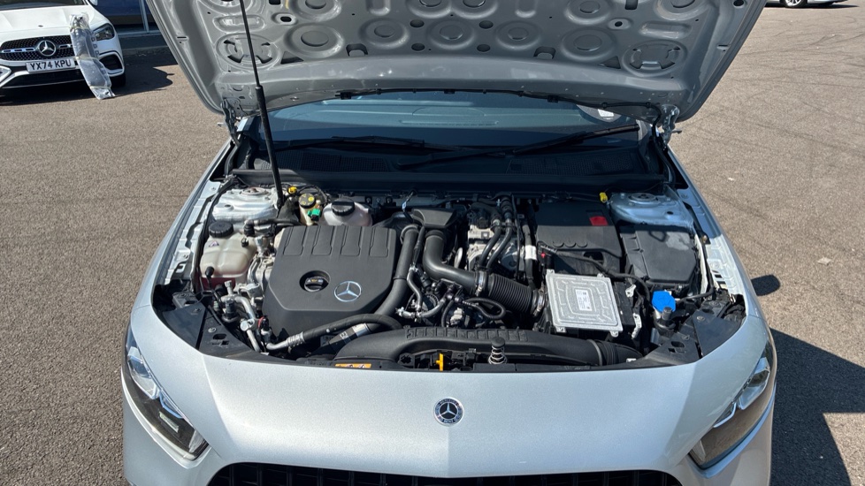 Mercedes-Benz A-Class A250e AMG Line 5dr Auto Hatchback - Image 8