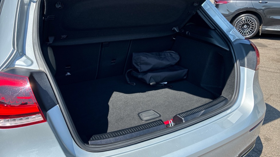 Mercedes-Benz A-Class A250e AMG Line 5dr Auto Hatchback - Image 35