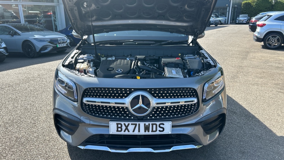 Mercedes-Benz GLB 200 AMG Line 5dr 7G-Tronic Petrol Estate - Image 8