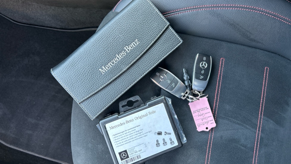 Mercedes-Benz GLB 200 AMG Line 5dr 7G-Tronic Petrol Estate - Image 19