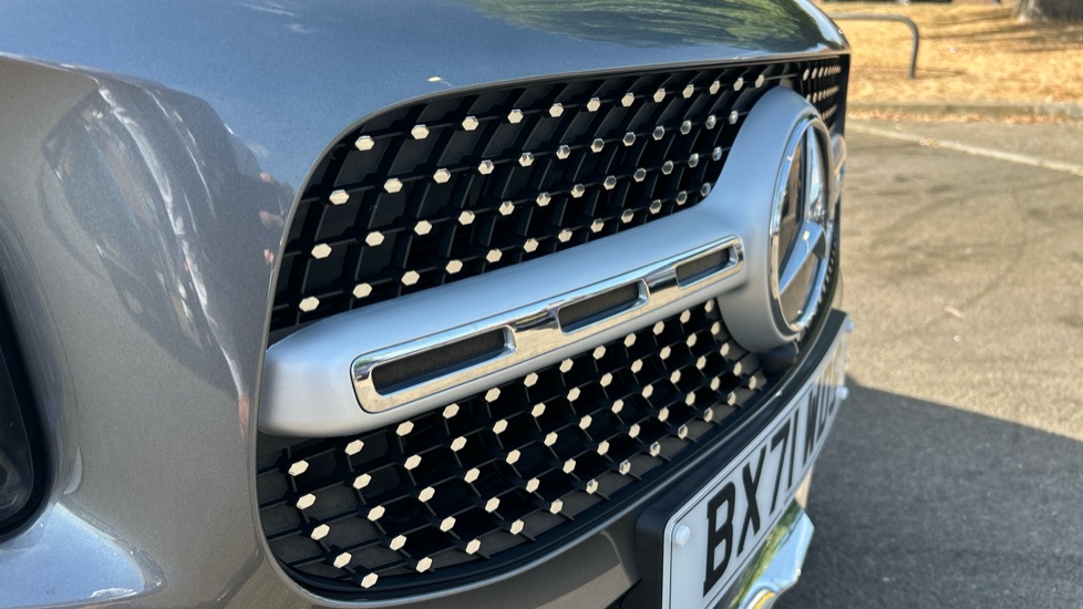 Mercedes-Benz GLB 200 AMG Line 5dr 7G-Tronic Petrol Estate - Image 21