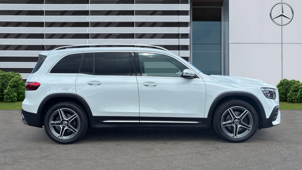 Mercedes-Benz GLB 200 AMG Line Premium Plus 5dr 7G-Tronic Petrol Estate - Image 5