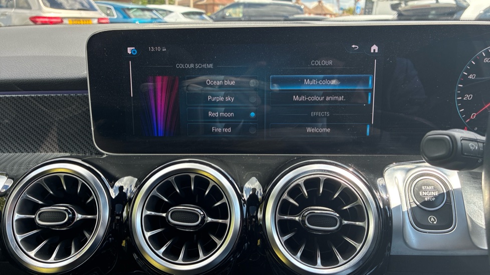 Mercedes-Benz GLB 200 AMG Line Premium Plus 5dr 7G-Tronic Petrol Estate - Image 40