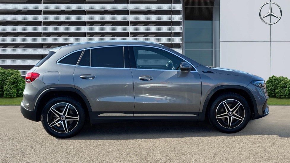 Mercedes-Benz Eqa 350 4Matic 215kW AMG Line 66.5kWh 5dr Auto Electric Hatchback - Image 5