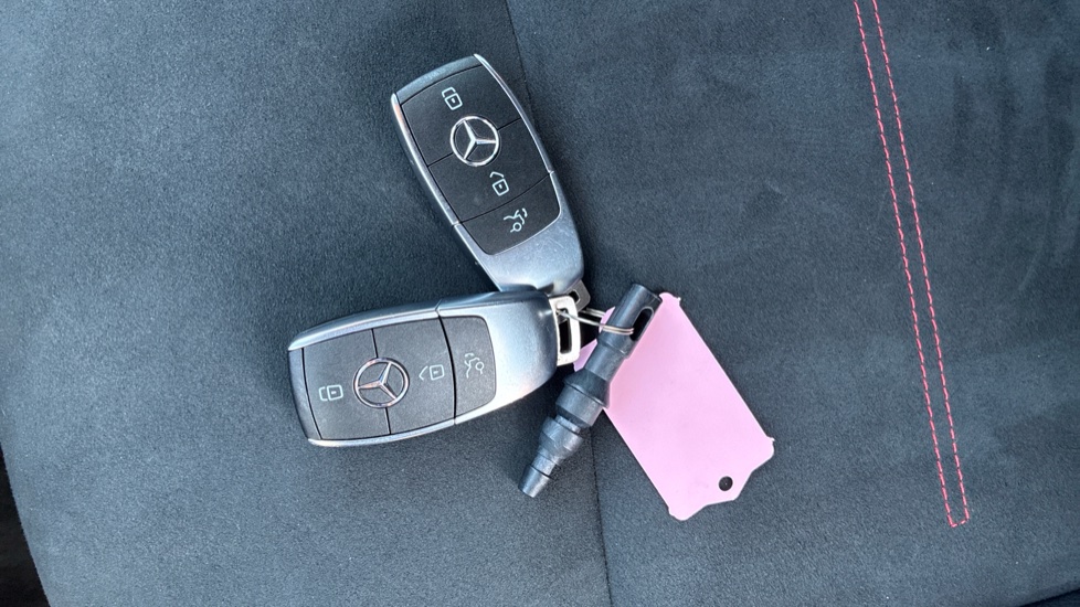 Mercedes-Benz Eqa 350 4Matic 215kW AMG Line 66.5kWh 5dr Auto Electric Hatchback - Image 20