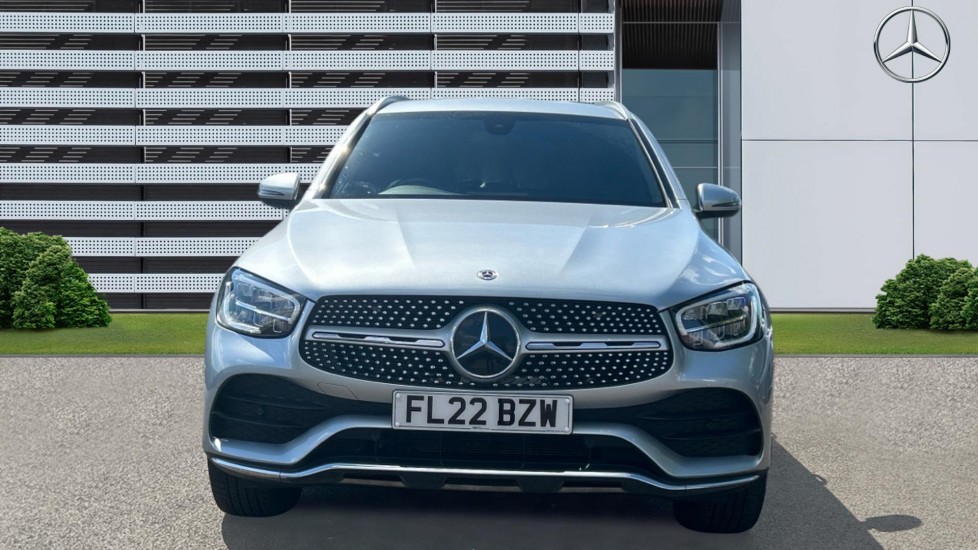 Mercedes-Benz GLC 300 4Matic AMG Line 5dr 9G-Tronic Petrol Estate - Image 3