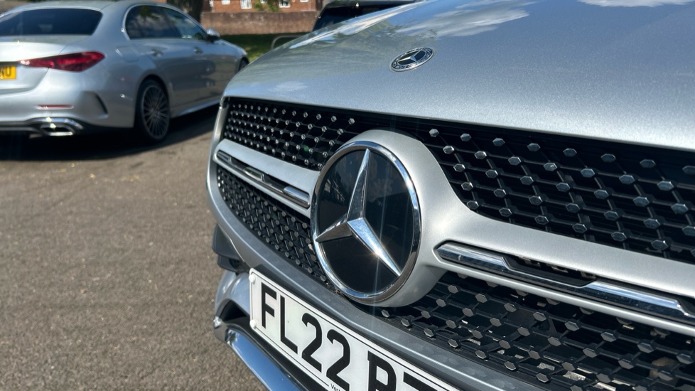 Mercedes-Benz GLC 300 4Matic AMG Line 5dr 9G-Tronic Petrol Estate - Image 42