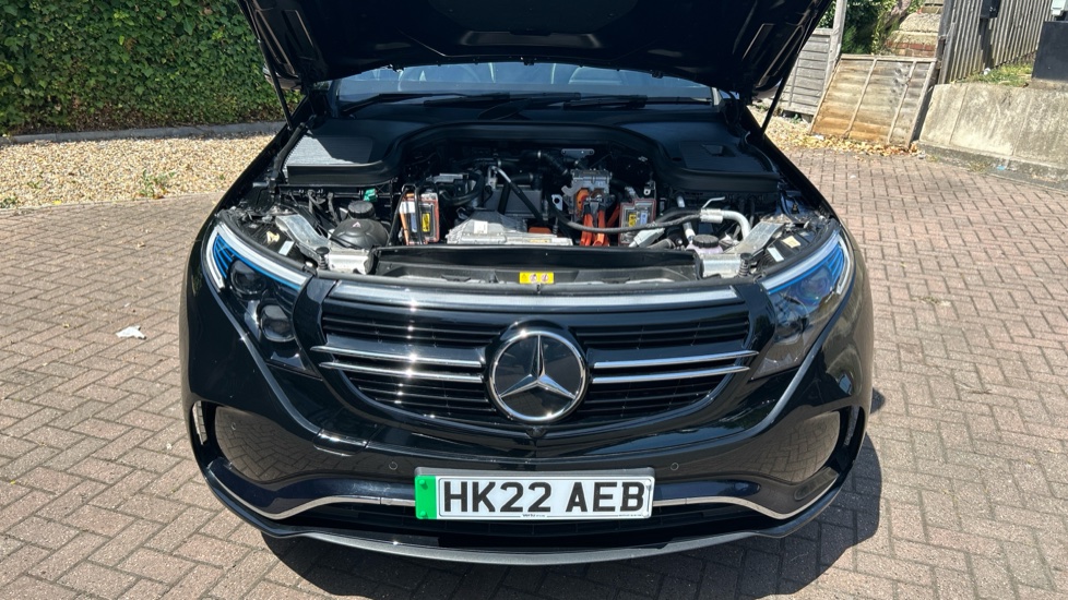 Mercedes-Benz EQC 400 300kW AMG Line Premium 80kWh 5dr Auto Electric Estate - Image 8