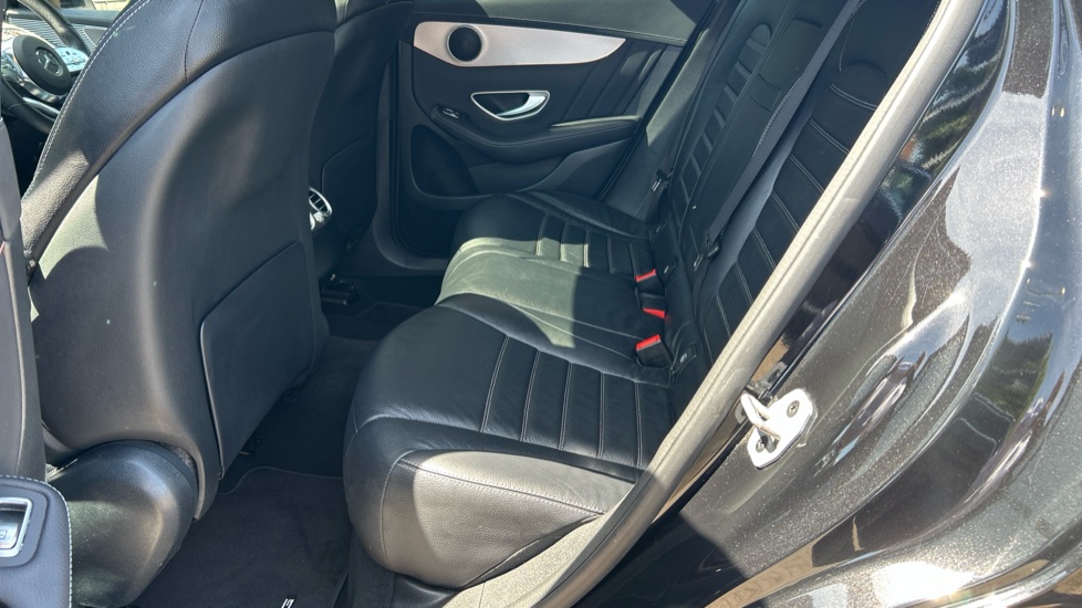 Mercedes-Benz EQC 400 300kW AMG Line Premium 80kWh 5dr Auto Electric Estate - Image 16