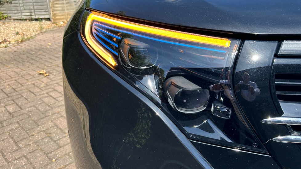 Mercedes-Benz EQC 400 300kW AMG Line Premium 80kWh 5dr Auto Electric Estate - Image 43