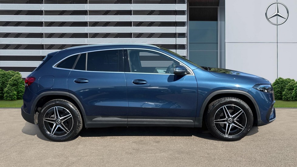 Mercedes-Benz Eqa 300 4Matic 168kW AMG Line 66.5kWh 5dr Auto Electric Hatchback - Image 5