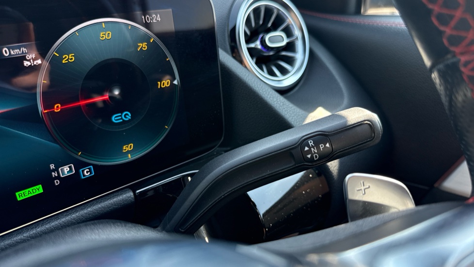 Mercedes-Benz Eqa 300 4Matic 168kW AMG Line 66.5kWh 5dr Auto Electric Hatchback - Image 13