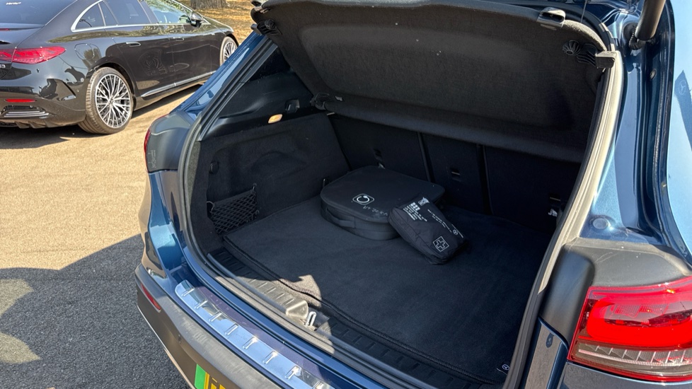 Mercedes-Benz Eqa 300 4Matic 168kW AMG Line 66.5kWh 5dr Auto Electric Hatchback - Image 24