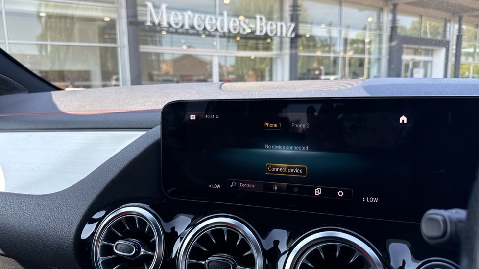 Mercedes-Benz Eqa 300 4Matic 168kW AMG Line 66.5kWh 5dr Auto Electric Hatchback - Image 30