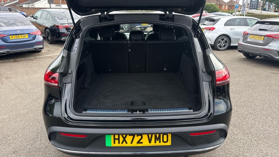 Mercedes-Benz EQC 400 300kW AMG Line Premium Plus 80kWh 5dr Auto Electric Estate - Image 4