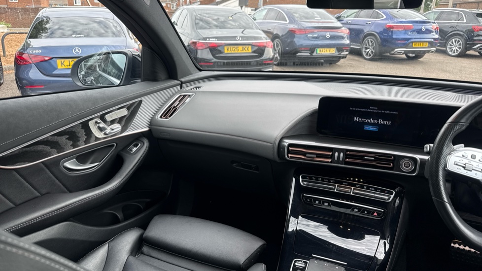 Mercedes-Benz EQC 400 300kW AMG Line Premium Plus 80kWh 5dr Auto Electric Estate - Image 14