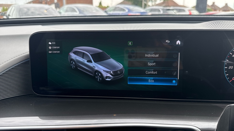Mercedes-Benz EQC 400 300kW AMG Line Premium Plus 80kWh 5dr Auto Electric Estate - Image 36