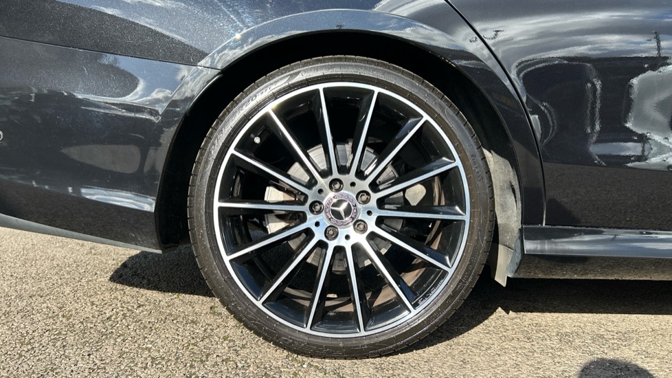 Mercedes-Benz E-Class E220d 200 AMG Line Night Ed Prem+ 5dr 9G-Tronic Diesel Estate - Image 7