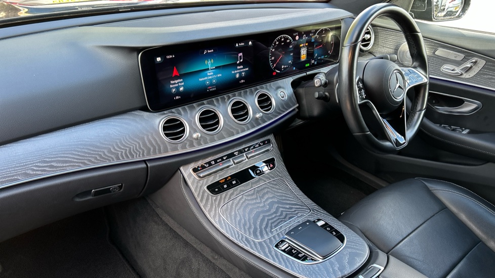 Mercedes-Benz E-Class E220d 200 AMG Line Night Ed Prem+ 5dr 9G-Tronic Diesel Estate - Image 9