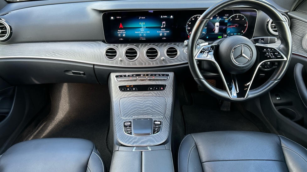 Mercedes-Benz E-Class E220d 200 AMG Line Night Ed Prem+ 5dr 9G-Tronic Diesel Estate - Image 10