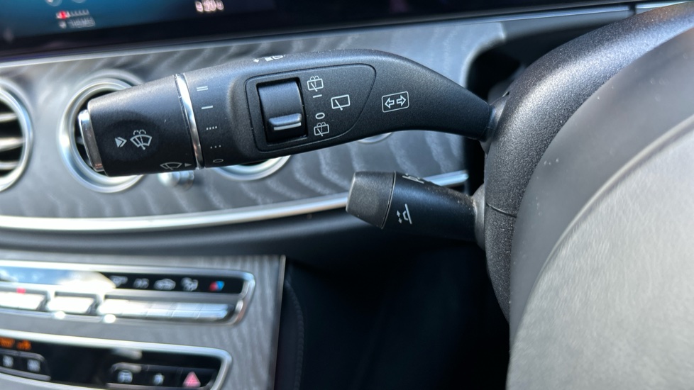 Mercedes-Benz E-Class E220d 200 AMG Line Night Ed Prem+ 5dr 9G-Tronic Diesel Estate - Image 32