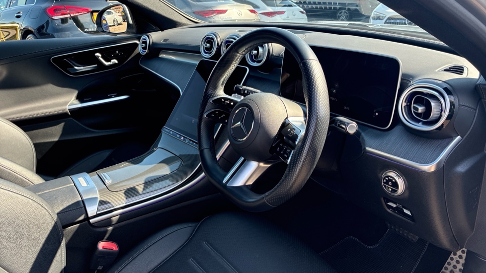 Mercedes-Benz C-Class C300 AMG Line Premium 5dr 9G-Tronic Petrol Estate - Image 11