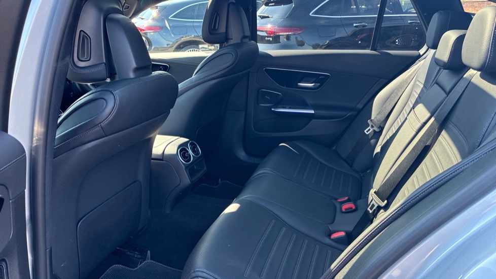 Mercedes-Benz C-Class C300 AMG Line Premium 5dr 9G-Tronic Petrol Estate - Image 16