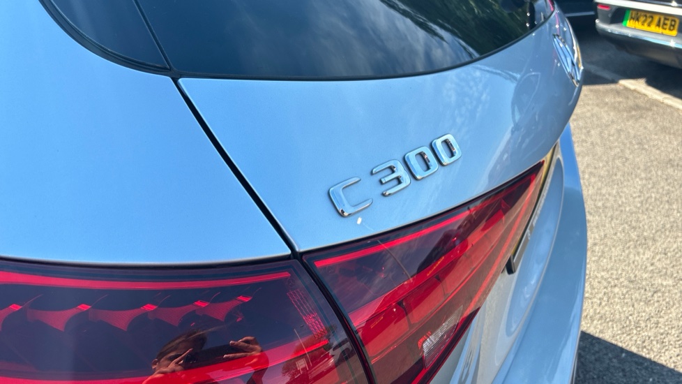 Mercedes-Benz C-Class C300 AMG Line Premium 5dr 9G-Tronic Petrol Estate - Image 29
