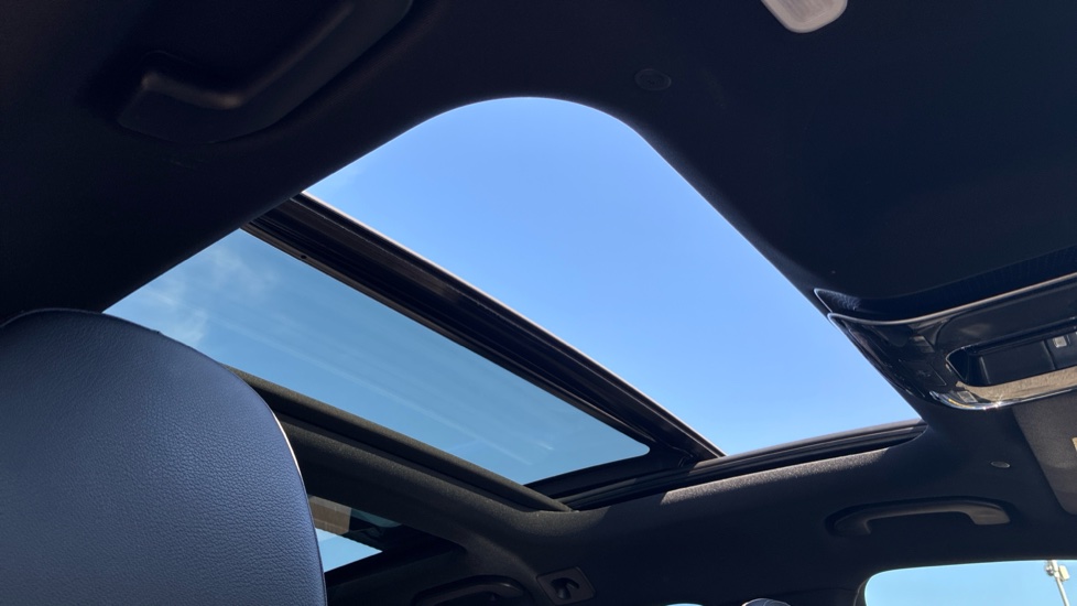 Mercedes-Benz C-Class C300 AMG Line Premium 5dr 9G-Tronic Petrol Estate - Image 43