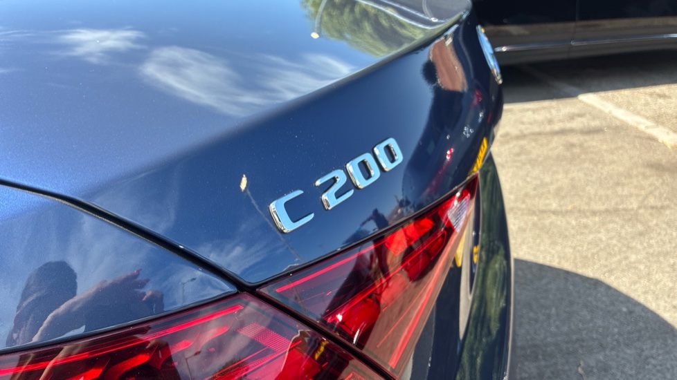 Mercedes-Benz C-Class C200 AMG Line Premium 4dr 9G-Tronic Petrol Saloon - Image 25
