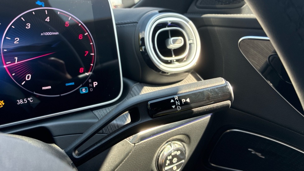 Mercedes-Benz C-Class C200 AMG Line Premium 4dr 9G-Tronic Petrol Saloon - Image 30