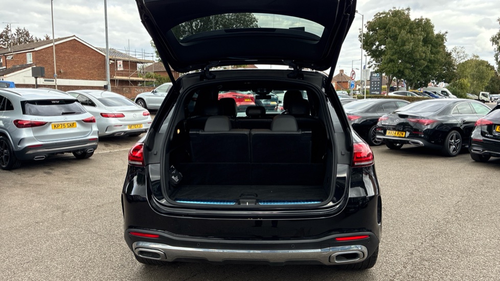 Mercedes-Benz GLE 400d 4Matic AMG Line Prem 5dr 9G-Tronic [7 St] Diesel Estate - Image 4